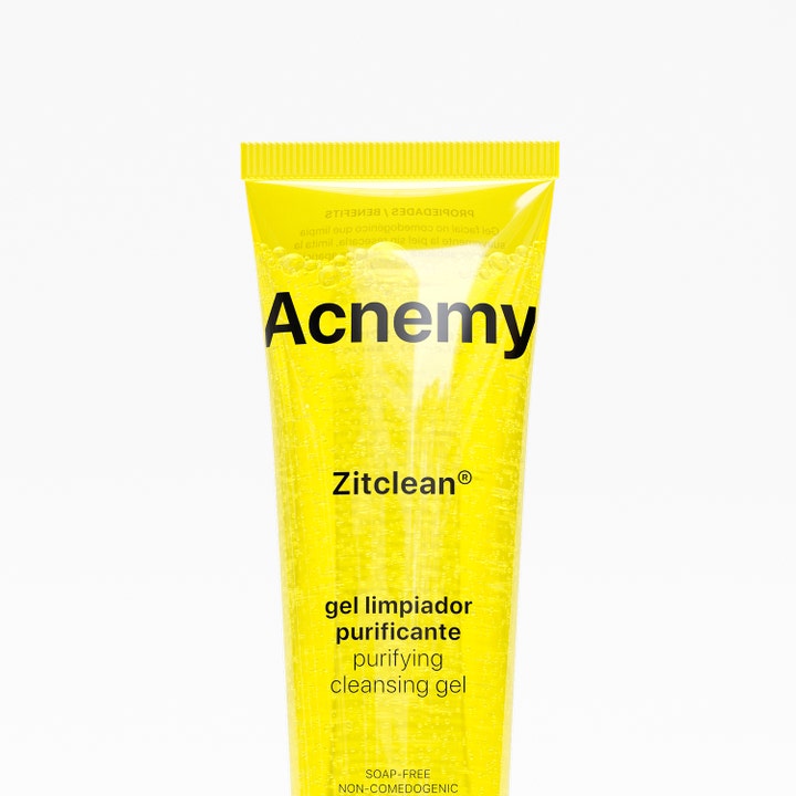 Niche Beauty Lab Acnemy Zitclean 150 ml rensende ansiktsrens i gul transparent tube med synlig gele og luftbobler