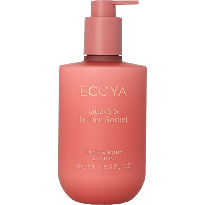 Ecoya Guava & Lychee Sorbet 450 ml fuktighetsgivende hand & body lotion i matt korallrød flaske med pumpe