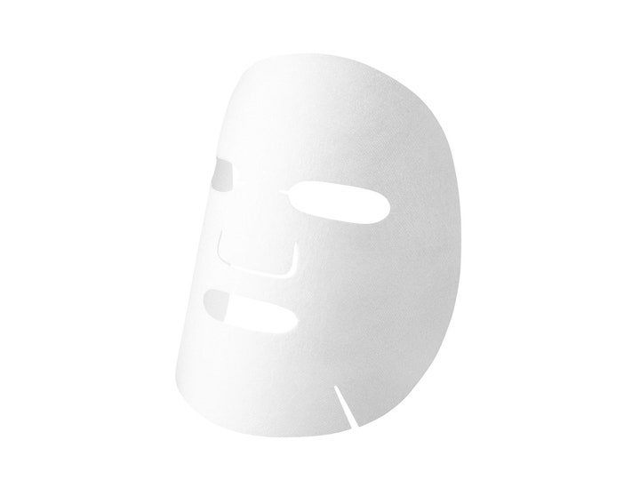 By Wishtrend Natural Vitamin 21,5 % Enhancing Sheet Mask 1 stk glødgivende ansiktsmaske hvit utfoldet sheetmask