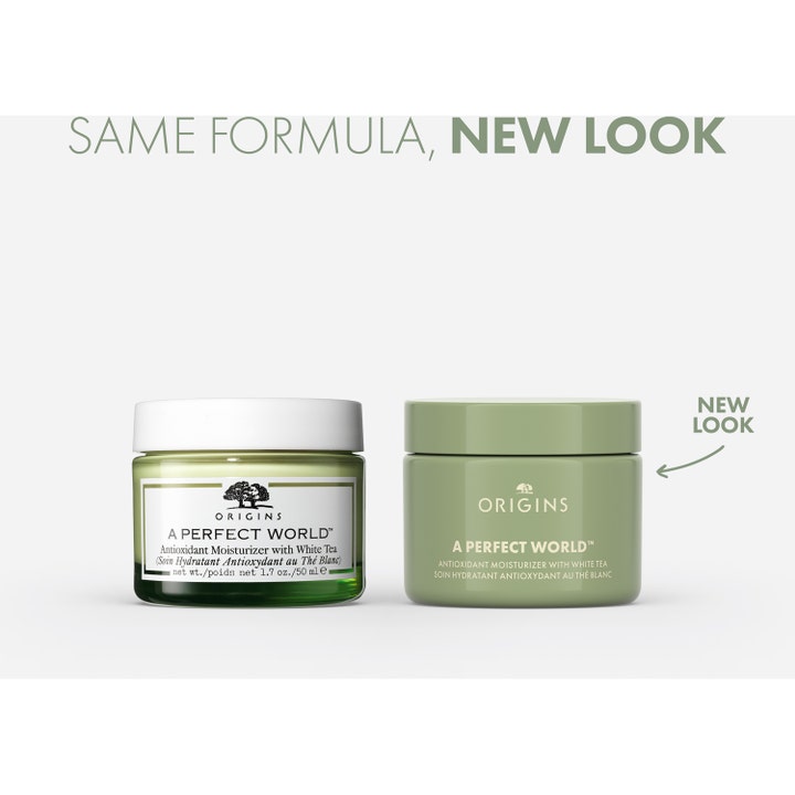 Origins A Perfect World 50 ml fuktighetskrem i ny grønn krukke ved siden av den gamle designen