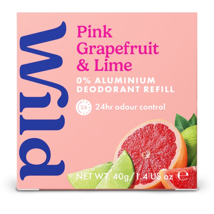 Wild Deo Stick Refill Pink Grapefruit Lime 40 g i rosa eske med bilde av fersk grapefrukt og lime.