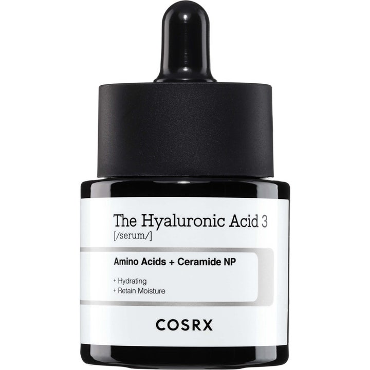 COSRX The Hyaluronic Acid 3 Serum 20ml fuktighetsgivende serum i mørk glassflaske med hvit etikett og sort pipette