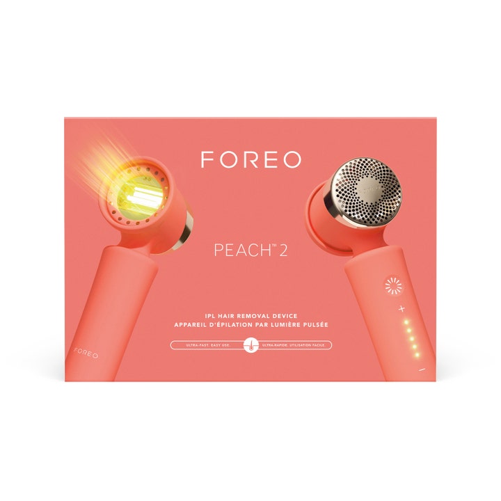 FOREO PEACH 2 IPL hårfjerningsenhet i ferskenfarget eske som viser enhetens lysvindu og bakside.