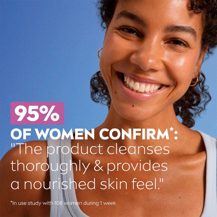 NIVEA Cleansing Cream Caring 150 ml ansiktsrens gir pleiet hud vist med smilende kvinne og tekst om 95 % bekreftet effekt