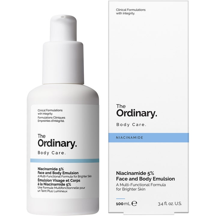 The Ordinary Niacinamide 5% Face & Body Emulsion 100 ml hvit pumpeflaske og eske for jevnere hudtone.
