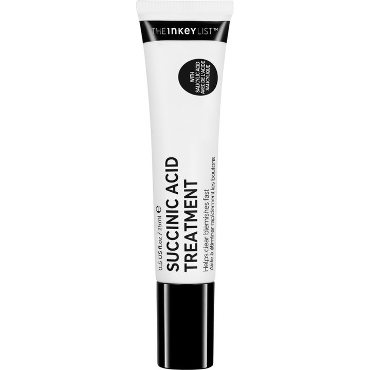 The Inkey List Succinic Acid Treatment 15ml punktbehandling mot kviser i en hvit tube med sort kork og tekst