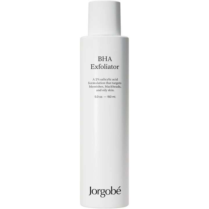 Jorgobé BHA Exfoliator 150 ml eksfolierende ansiktsvann mot urenheter i en hvit minimalistisk flaske med sort skrift