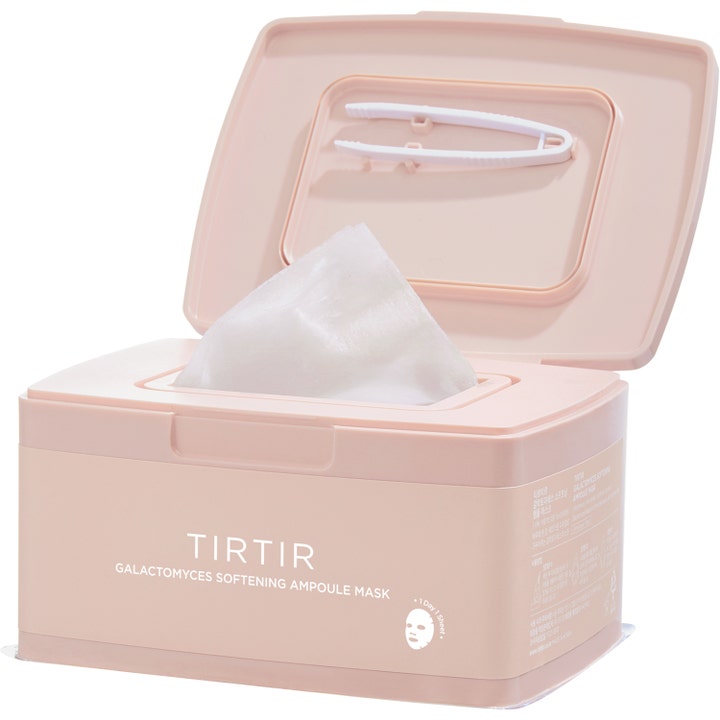 TIRTIR Galactomyces Softening Ampoule Mask mykgjørende ansiktsmasker i lys rosa boks med åpent lokk og hvit pinsett.