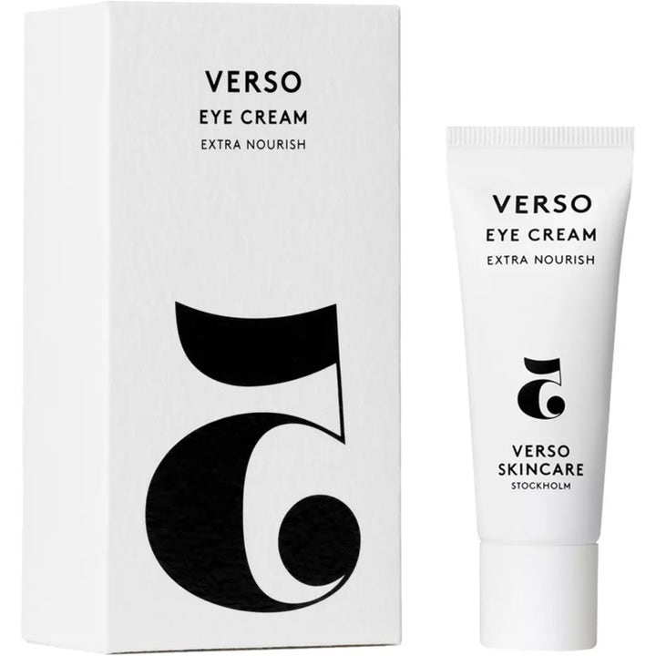 Verso N°5 Eye Cream With Oat 15 ml nærende øyekrem i hvit tube og eske som gir fukt til huden rundt øynene.