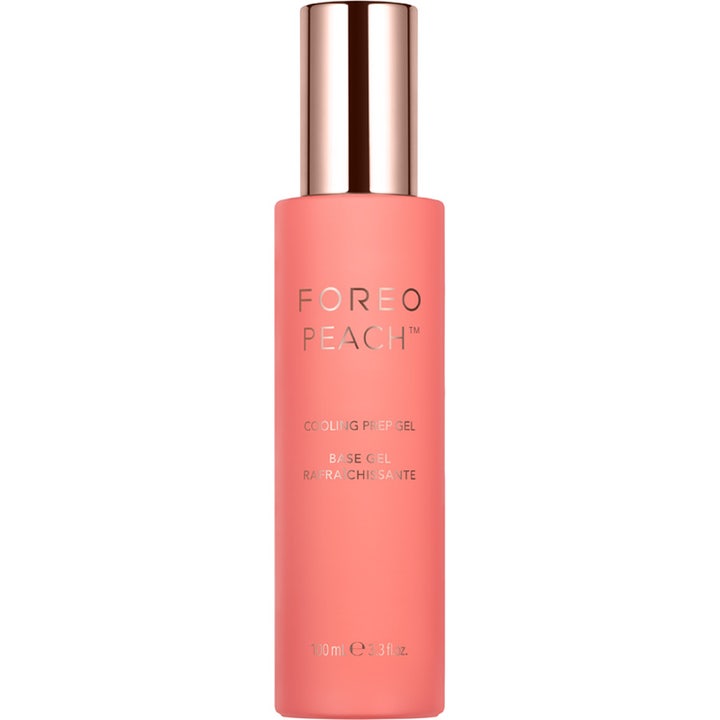 Foreo Peach Cooling Prep Gel 100 ml kjølende basegel som beroliger huden i ferskenfarget flaske med rosegullkork.