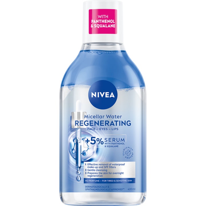 Nivea Micellar Water Regenerating 400ml regenererende ansiktsrens i klar flaske med blått innhold og hvit kork