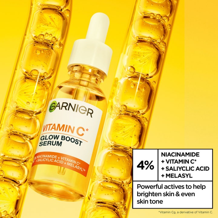 Garnier SkinActive Vitamin C Glow Boost Serum 30ml glødgivende serum med niacinamide, salisylsyre og sitronskive