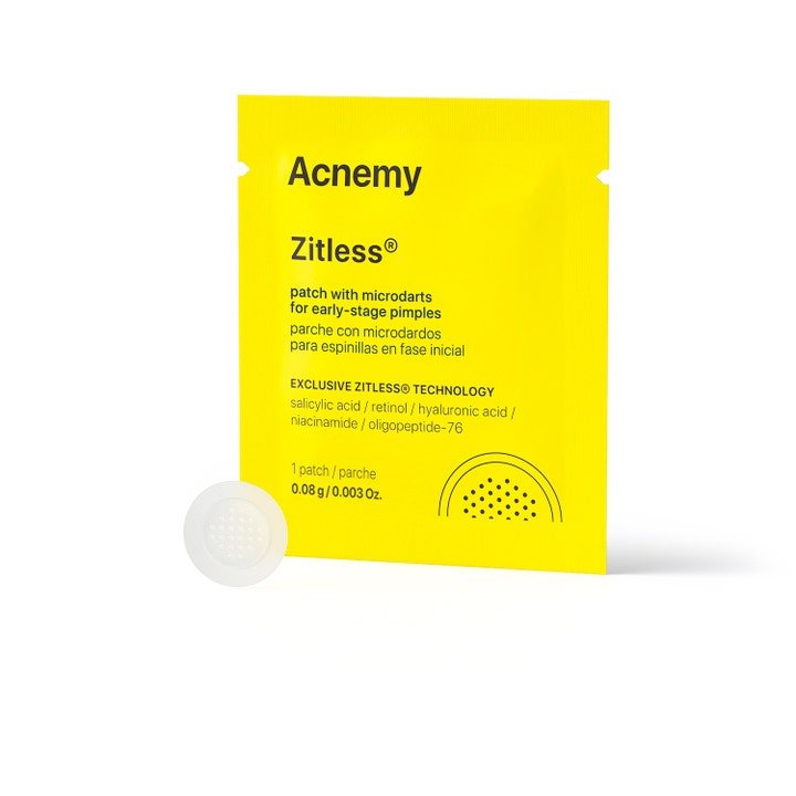 Acnemy Zitless 1 stk kviseplaster med mikropiler og salisylsyre i gul pose ved siden av et lite rundt plaster