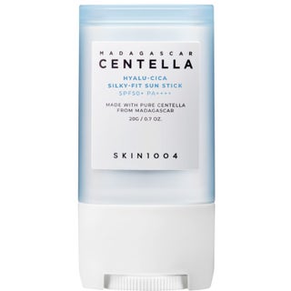 SKIN1004 Madagascar Centella Hyalu-Cica Silky-fit Sun Stick