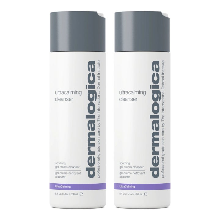 Dermalogica UltraCalming Cleanser 250 ml beroligende ansiktsrens for sensitiv hud i to hvite flasker med grå korker