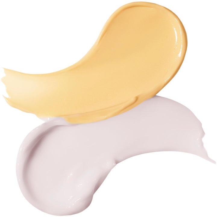 Ole Henriksen Strength Trainer & Banana Bright 22 ml fuktighetsgivende ansiktspleie med gul og rosa kremtekstur.