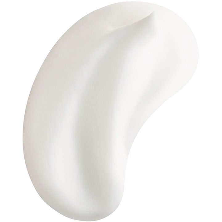 Shiseido Men Face Cleanser 125 ml rengjøringsskum som gir ren hud med en hvit, fyldig og kremaktig tekstur.