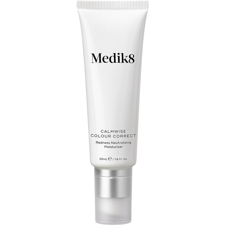 Medik8 Calmwise Colour Correct 50ml beroligende ansiktskrem som nøytraliserer rødhet i hvit tube med sølvfarget kork