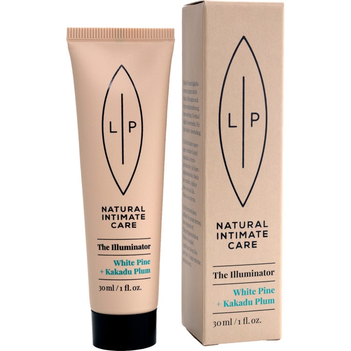 LP Natural Intimate Care The Illuminator 30 ml intimkrem i beige tube og eske som gir glød.
