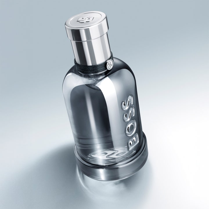 Hugo Boss Bottled Beyond For Him Intense Eau de Toilette 50 ml herreparfyme i metallisk glassflaske med sølvkork