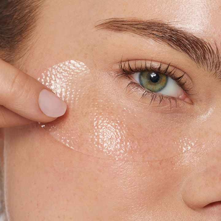 By Terry Hyaluronic Global Eye Patch 1 stk fuktighetsgivende øyepatches med gjennomsiktig teksturert gel under øyet