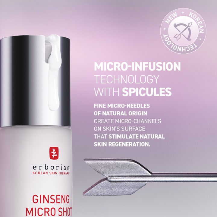 Erborian Ginseng Micro Shot 30 ml serum med hvit tekstur og sølvpumpe som stimulerer hudfornyelse.