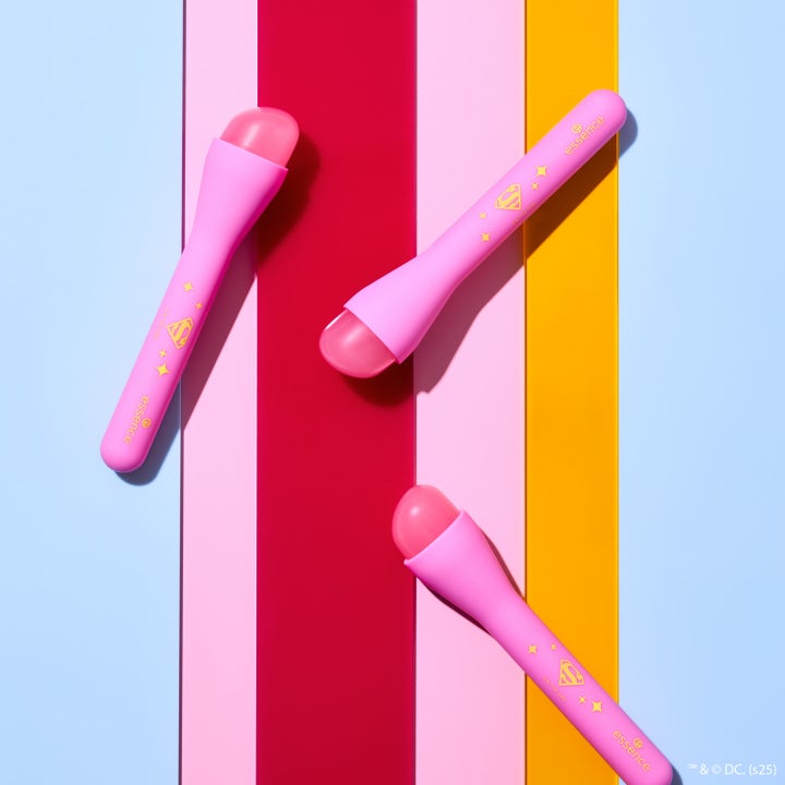 Superman silicone blush brush