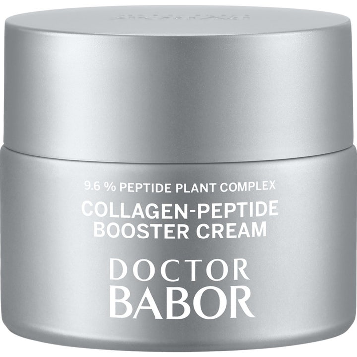 Doctor Babor Collagen-Peptide Booster Cream oppstrammende ansiktskrem i en matt sølvfarget krukke med hvit skrift.