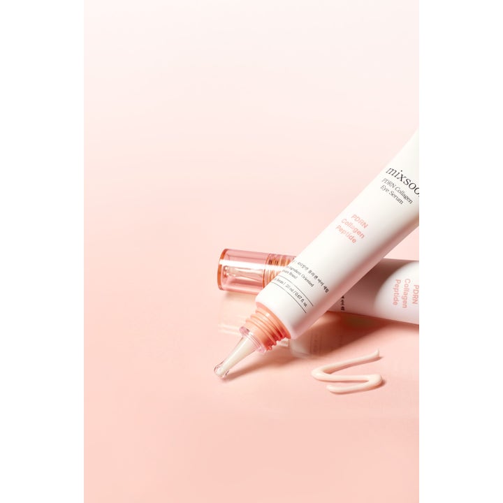 Mixsoon PDRN Collagen Eye Serum 20 ml fuktighetsgivende øyekrem i hvit tube med ferskenfarget kremet tekstur.