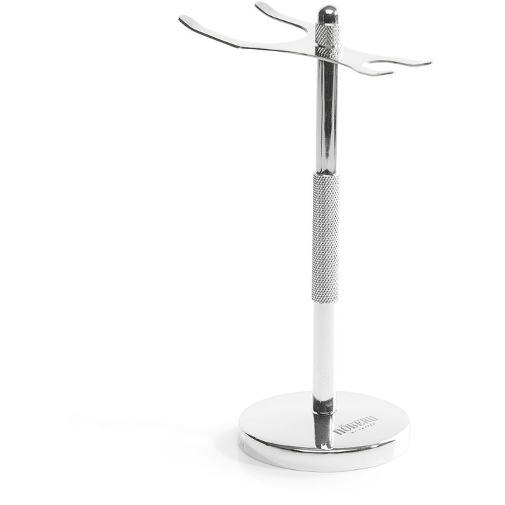 Nõberu of Sweden Shaving Stand barberstativ i blank krom med rund base og holder for barberhøvel og kost