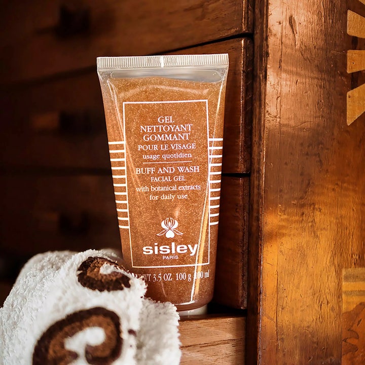 Buff & Wash Facial Gel