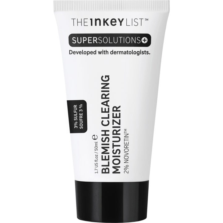 The Inkey List Blemish Clearing Moisturizer 50ml fuktighetskrem mot urenheter i hvit tube med sort kork og 3% svovel