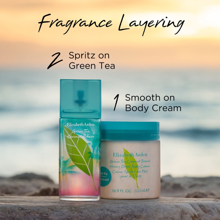 Elizabeth Arden Green Tea Coconut Breeze 500 ml fuktighetsgivende kroppskrem i krukke vist ved stranden.