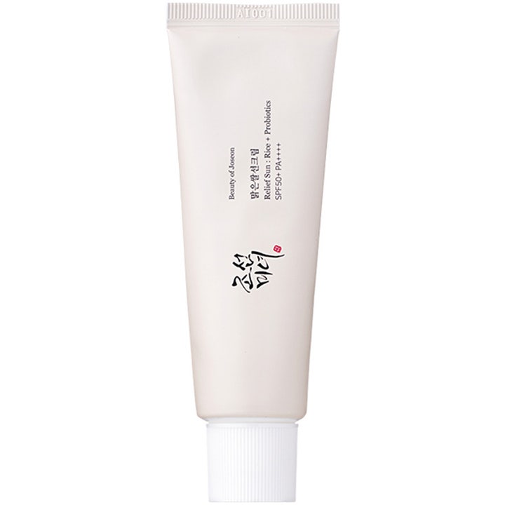 Beauty of Joseon Relief Sun Duo 50 ml beroligende solkrem med SPF 50 i hvit tube med ris og probiotika