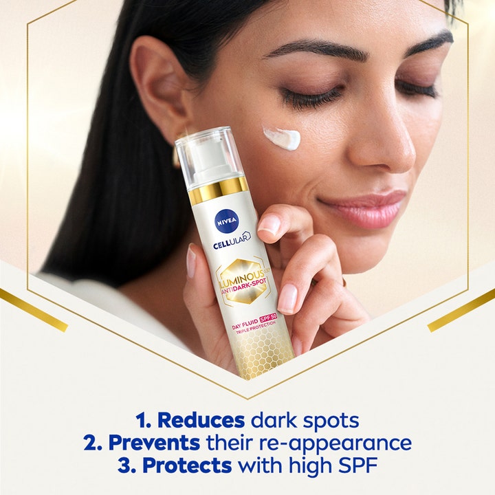 NIVEA Luminous630 Day Fluid 40 ml solkrem for ansiktet påføres huden for å redusere mørke flekker med SPF 50