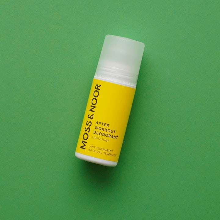 Moss & Noor After Workout Deodorant 60 ml klinisk antiperspirant med frisk mintduft i gul roll-on flaske.