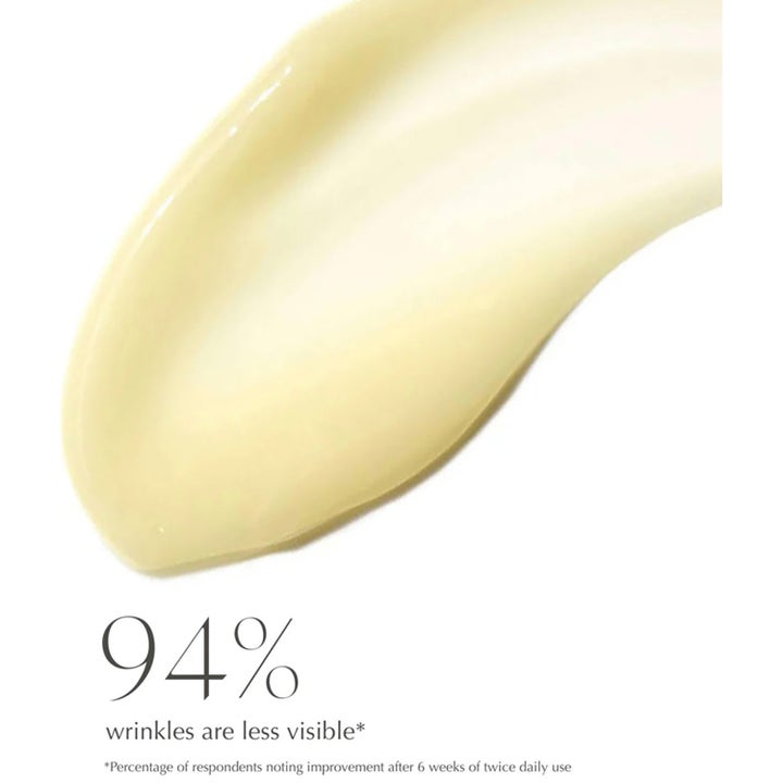 Exuviance Lift Volumizing Concentrate 50 g serum med kremaktig gul tekstur som gir fylde og glød