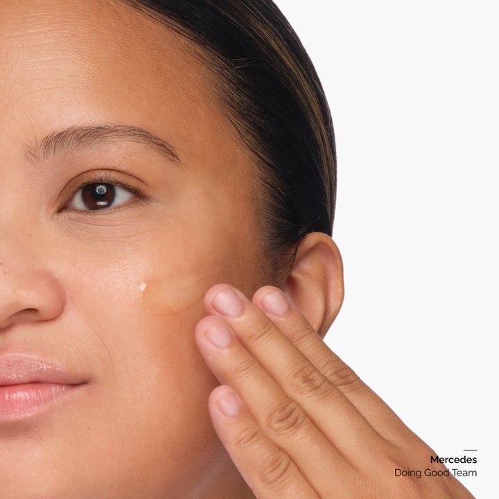 The Ordinary Multi-Antioxidant Radiance Serum 30 ml glødgivende serum påføres huden for naturlig utstråling og glød.