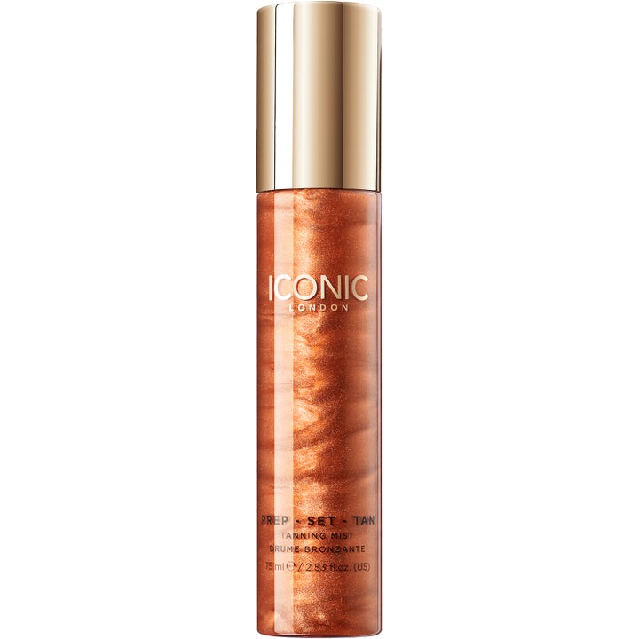 Iconic London Prep-Set-Tan 75 ml selvbruningsspray gir glød med skimrende bronsevæske i klar flaske med gulllokk