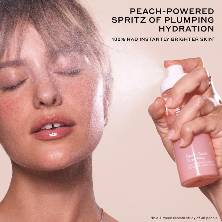 Ole Henriksen Truth Peach Glow Mist 80 ml fuktighetsgivende face mist som sprayes på ansiktet for glød og fuktighet