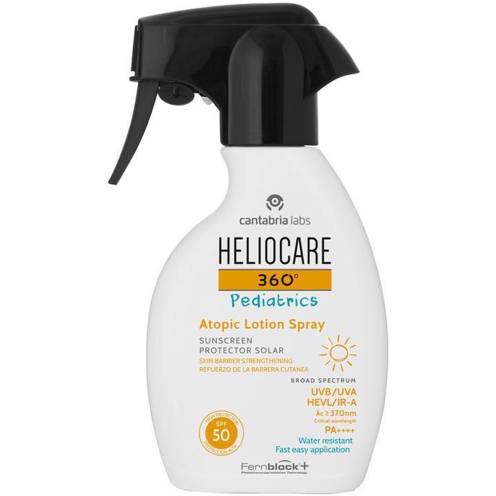 Heliocare 360 Pediatrics Atopic Lotion Spray 250ml solkrem for atopisk hud i hvit sprayflaske med sort avtrekker