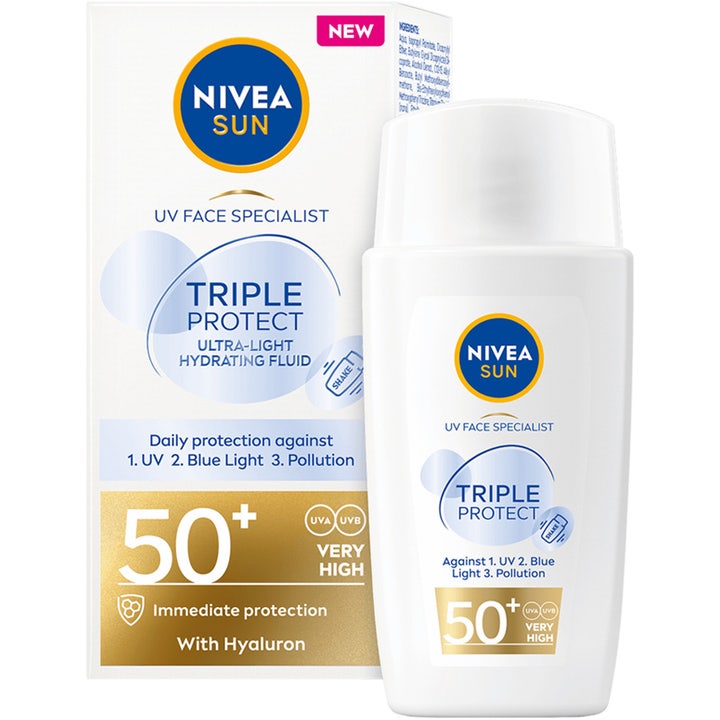 NIVEA UV Face Triple Protect Fluid 40 ml solkrem for ansiktet med hyaluron i hvit flaske og eske med SPF 50+