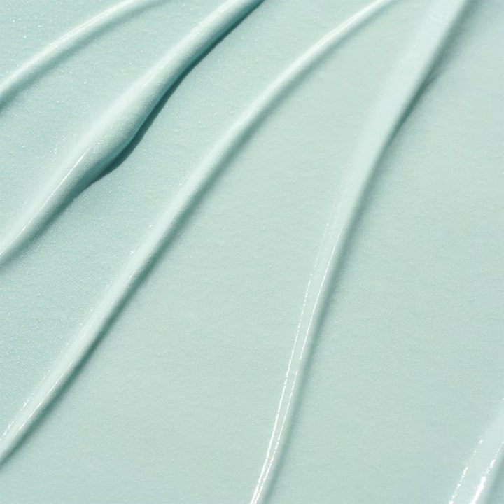 Dr.Jart+ Pore-remedy Smoothing Primer 30 ml utjevnende primer med lysegrønn kremet tekstur som skaper en glatt finish