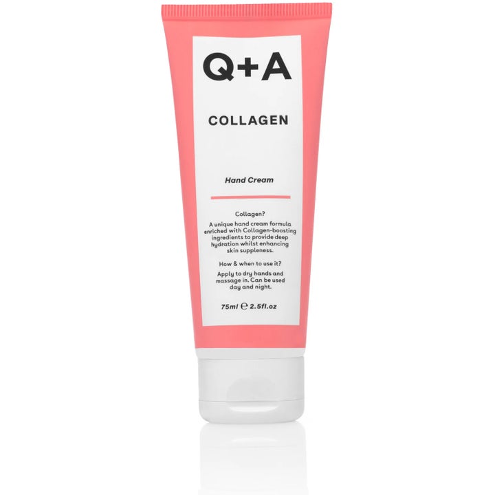 Q+A Collagen Hand Cream 75ml fuktighetsgivende håndkrem i korallfarget tube med hvit etikett og skrulokk