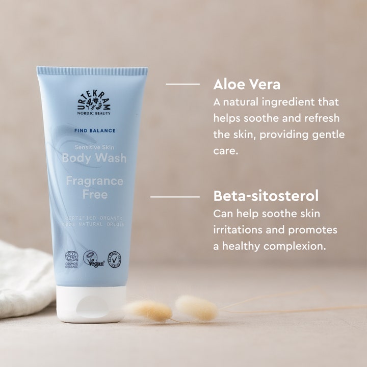 Urtekram Body Wash Fragrance Free 200 ml dusjsåpe med aloe vera i lyseblå tube med tekst om pleiende ingredienser.